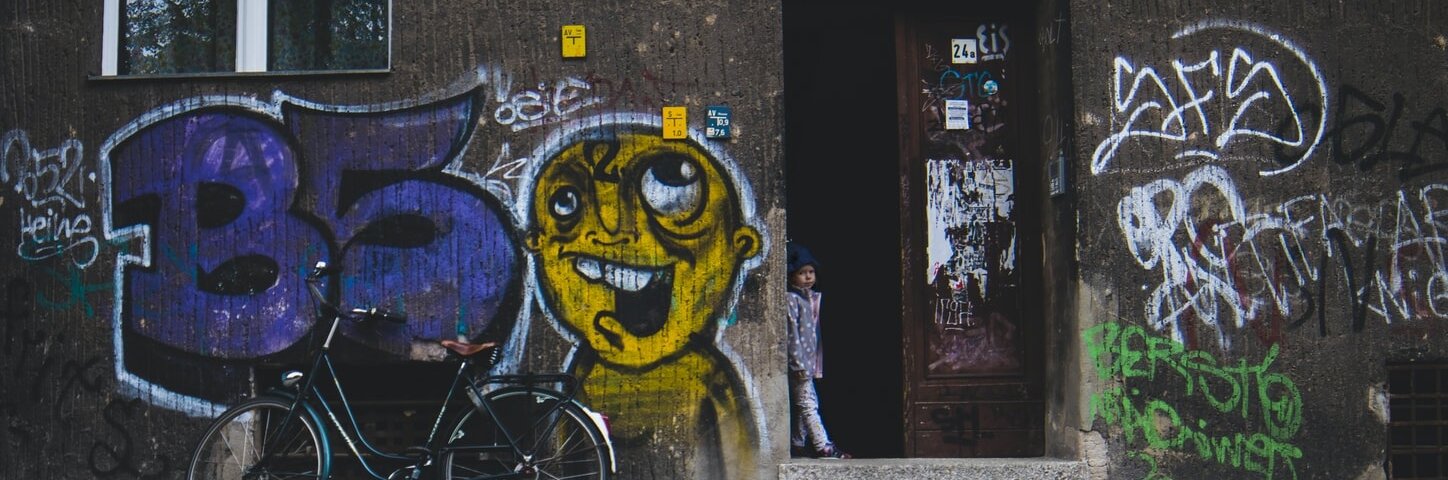 Fassadenreiigung und Graffitientfernung in Düsseldorf