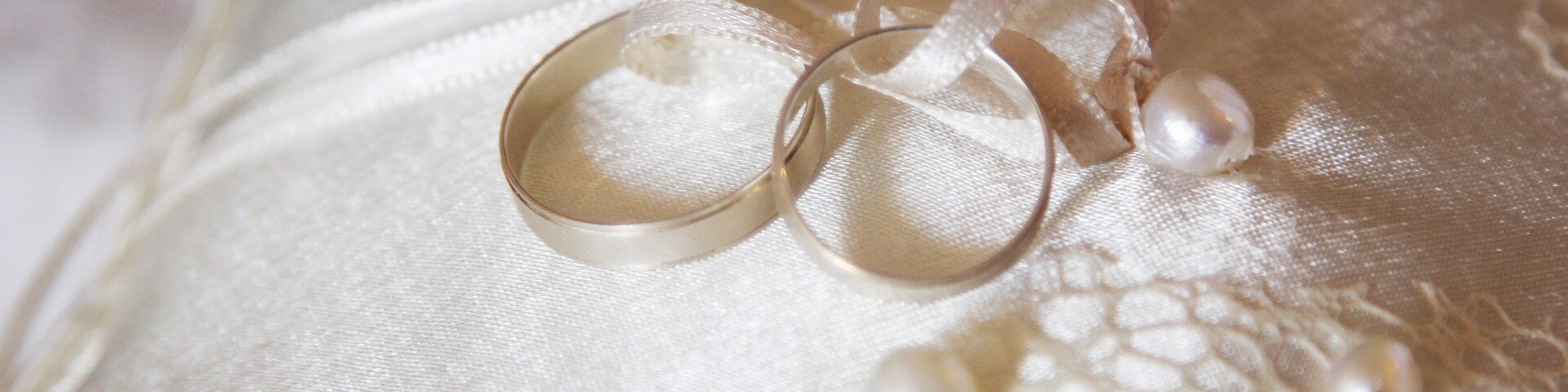 Hochzeit Ringe