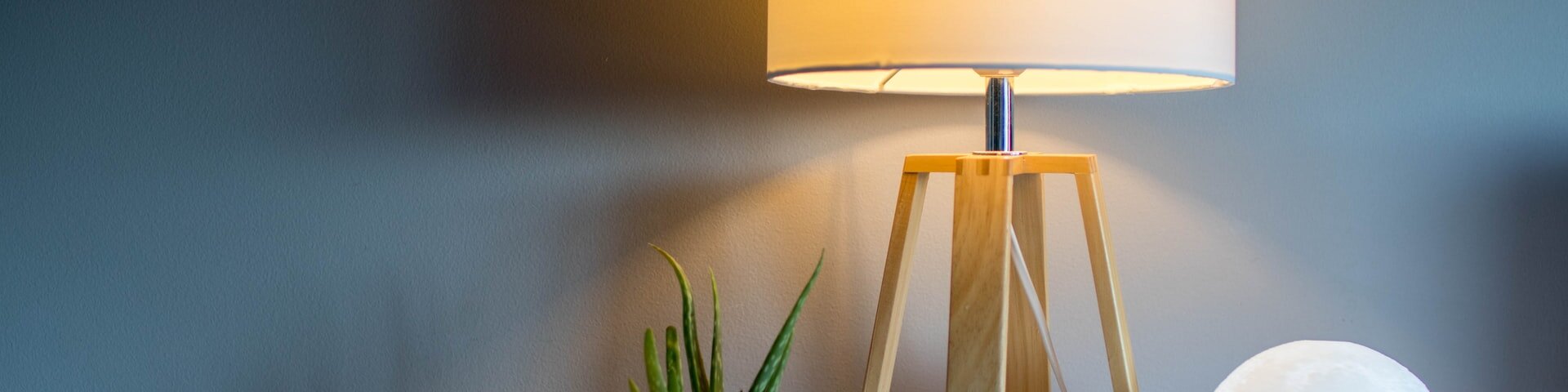 Lampe aus Holz