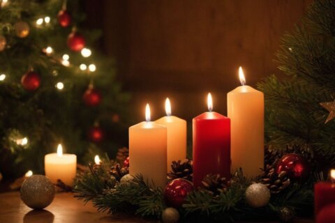 Grüße zum ersten Advent: Festliche Botschaften für eine besinnliche Vorweihnachtszeit