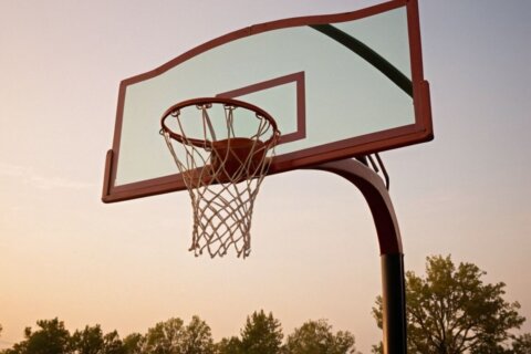 Wie hoch ist ein Basketballkorb? Die optimale Korbhöhe für Spieler aller Altersgruppen